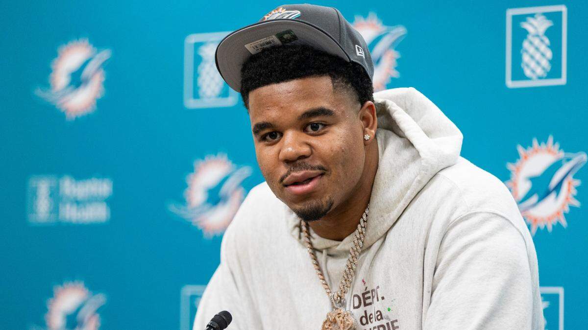 Miami Dolphins outside linebacker Chop Robinson speaks during press conference at Baptist Health Training Complex on Friday, April 26, 2024 in Miami Gardens, Fla. Robinson was Dolphins’ first-round pick, 21st overall, in Thursday’s NFL Draft.