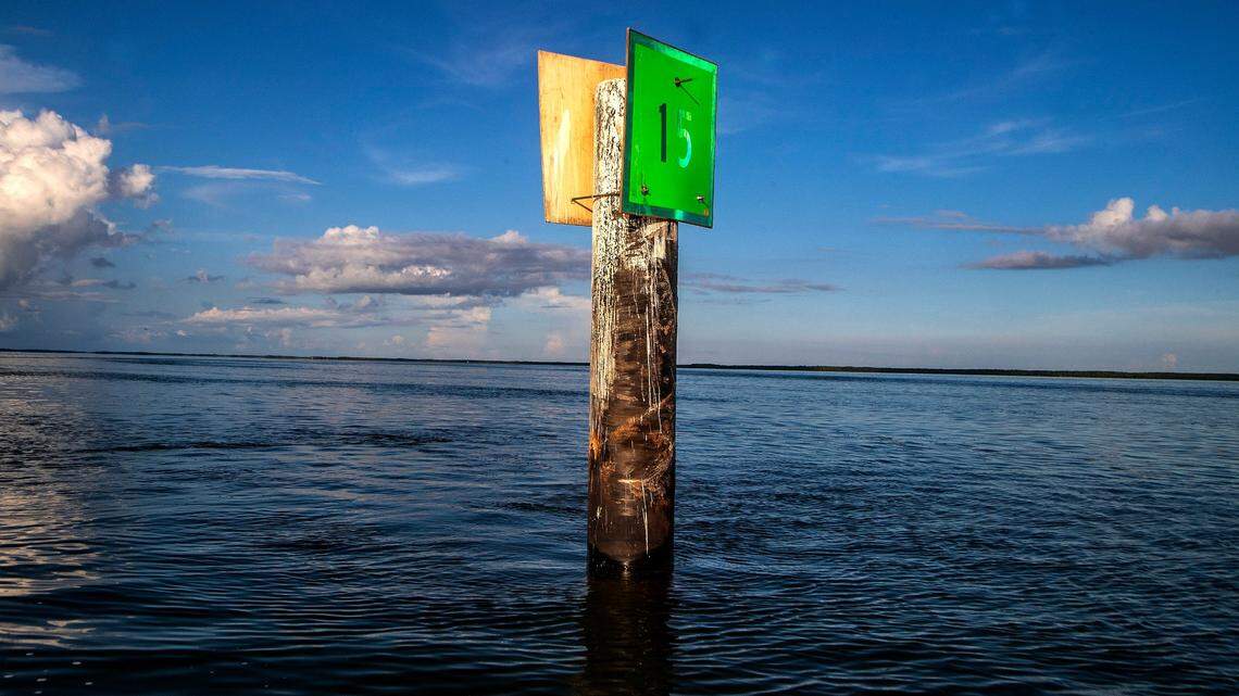 Why Florida cops didn’t give a DUI test to driver of flipped boat with booze containers