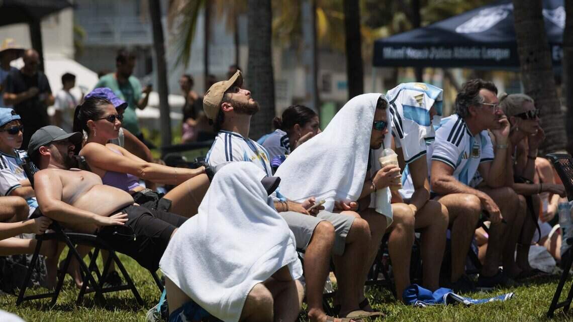 ‘Too doggone hot,’ Miami forecaster says as heat advisory returns. Will it last?
