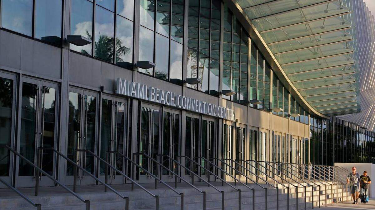 The Miami Beach Convention Center’s renovation is almost complete. Now, city leaders want voters to approve a convention hotel.