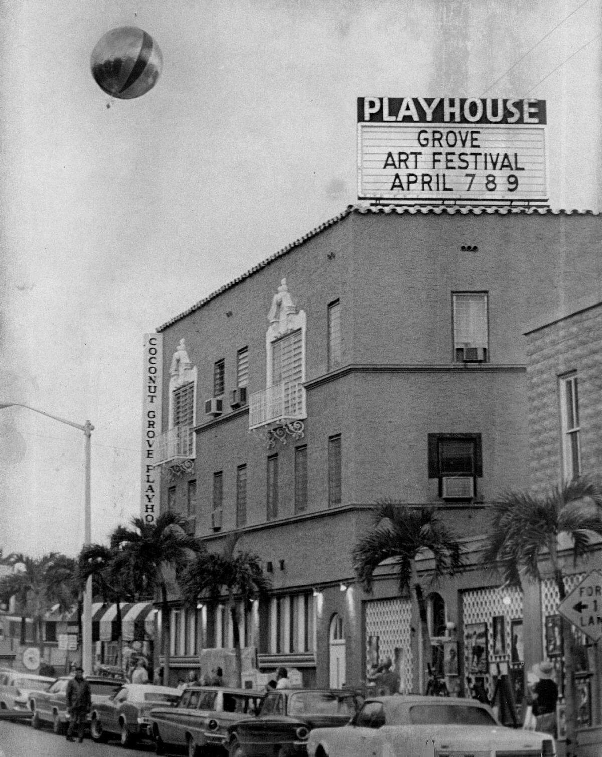 Coconut Grove Arts Festival Baloon as it heads for the clouds.