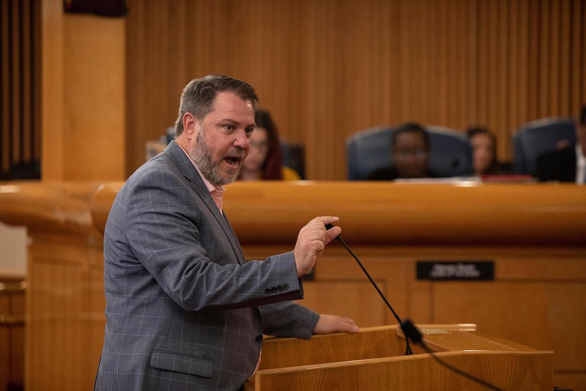 Jose Gonzalez, executive vice president of Florida East Coast Industries, addresses Miami-Dade commissioners on a proposal to build a $76 million train station by the Aventura Mall for Brightline, a subsidiary.