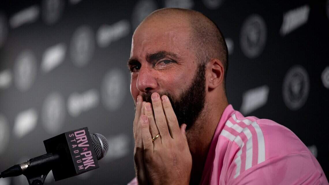 Athletes are human beings. Remember that before you boo, spew venom from a distance | Opinion