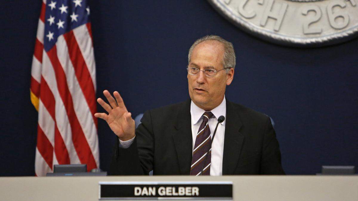 Miami Beach Mayor Dan Gelber talks during the commission meeting at the Miami Beach commission chambers on Wednesday, April 25, 2018.