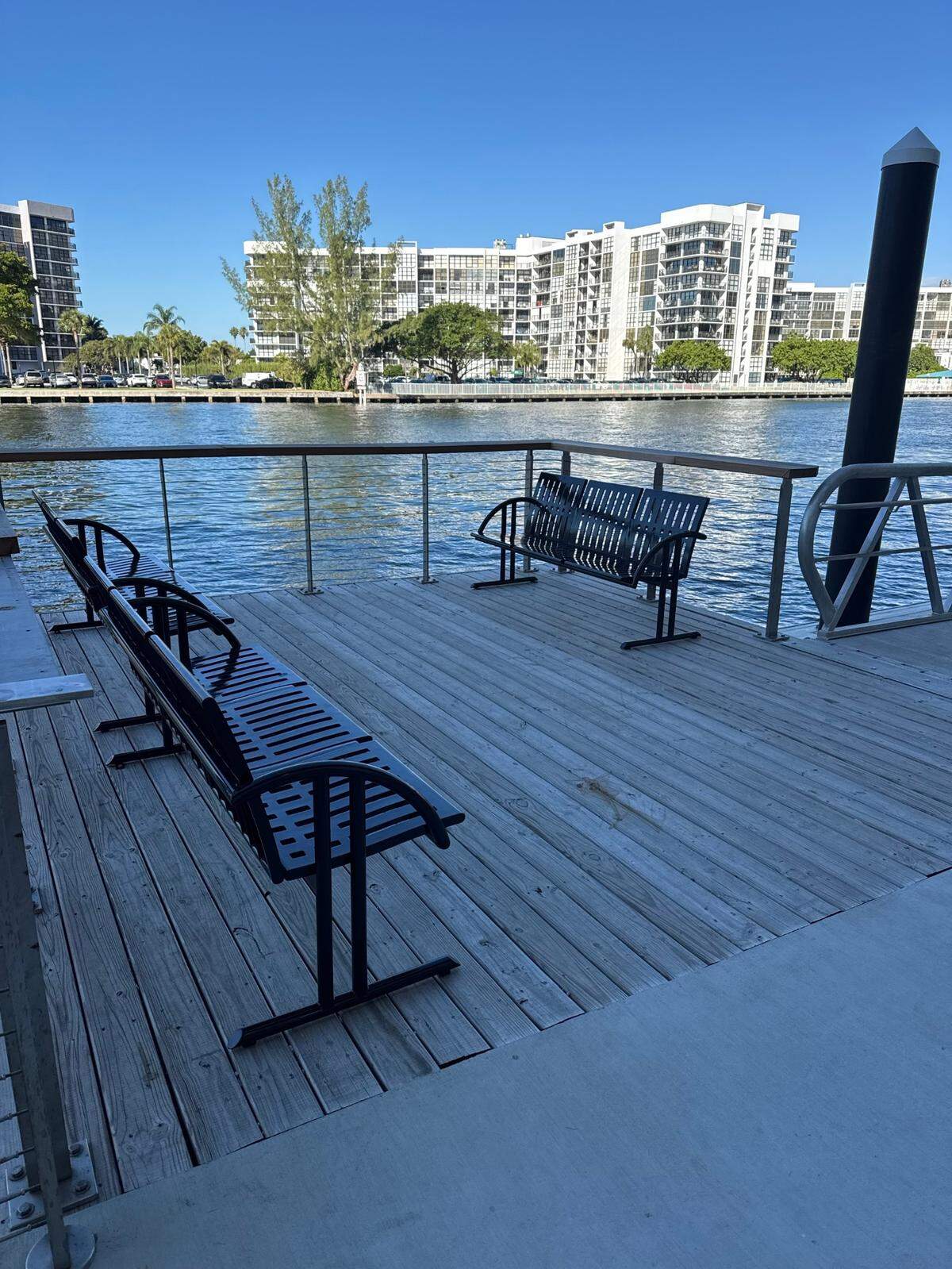 The Hollywood Beach dockside Publix opens Dec. 12, 2024, at 3100 S. Ocean Dr. in Hollywood. The store features a dock and seating area inside and benches on the main dock for customers to enjoy their Publix subs or other grab-and-go items.