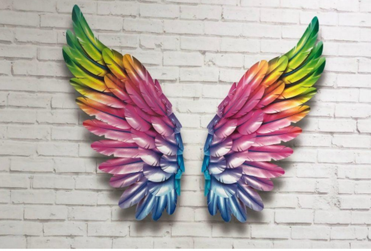 Look angelic with these wings at the Selfie Skyline.