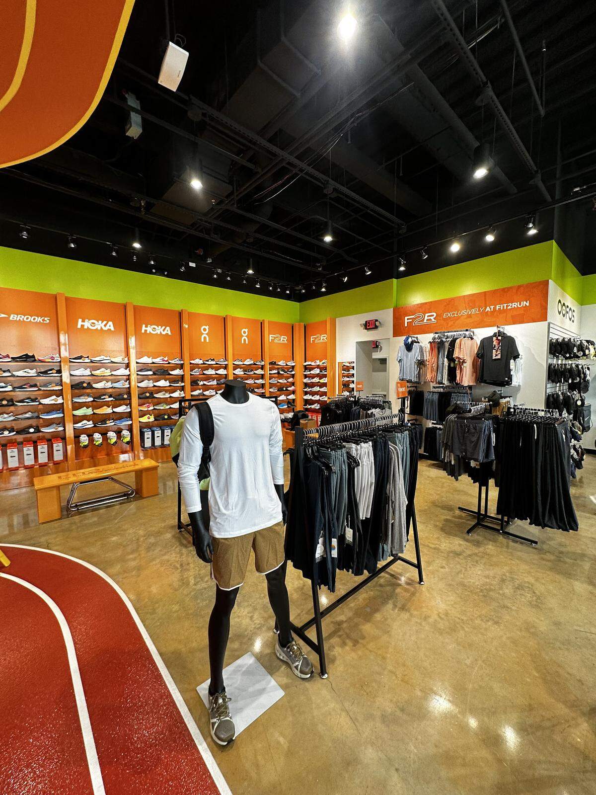 Fit2Run, a runner’s superstore, opened a new location at Esplanade at Aventura in 2024.