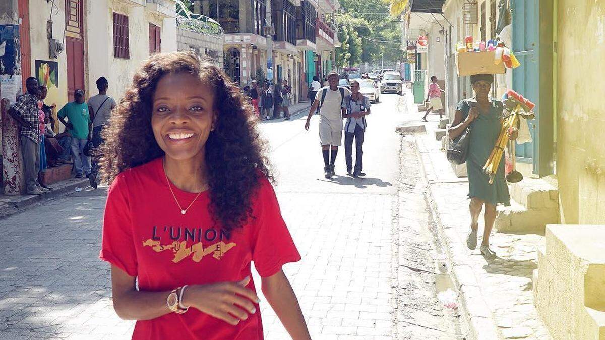 Wanda Tima, the founder of the social media platforms L’union Suite, says her popular Haitian American Facebook page has gotten hacked and its hundreds of thousands of followers are getting bombarded with pro-Tump ads.