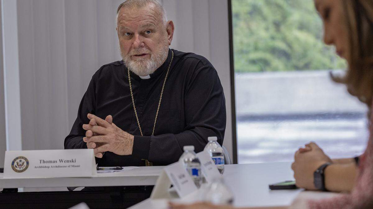 Archbishop Thomas Wenski speaks during a roundtable to discuss the “Dignity Act” bill by Congresswoman María Elvira Salazar, at the Westchester Regional Library, with a group of community leaders, on Tuesday September 23, 2025.