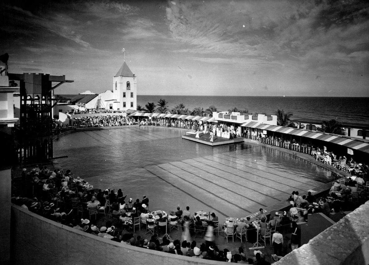 The original McFadden Deauville in Miami Beach, before being replaced by the MiMo hotel Deauville, which also was demolished,