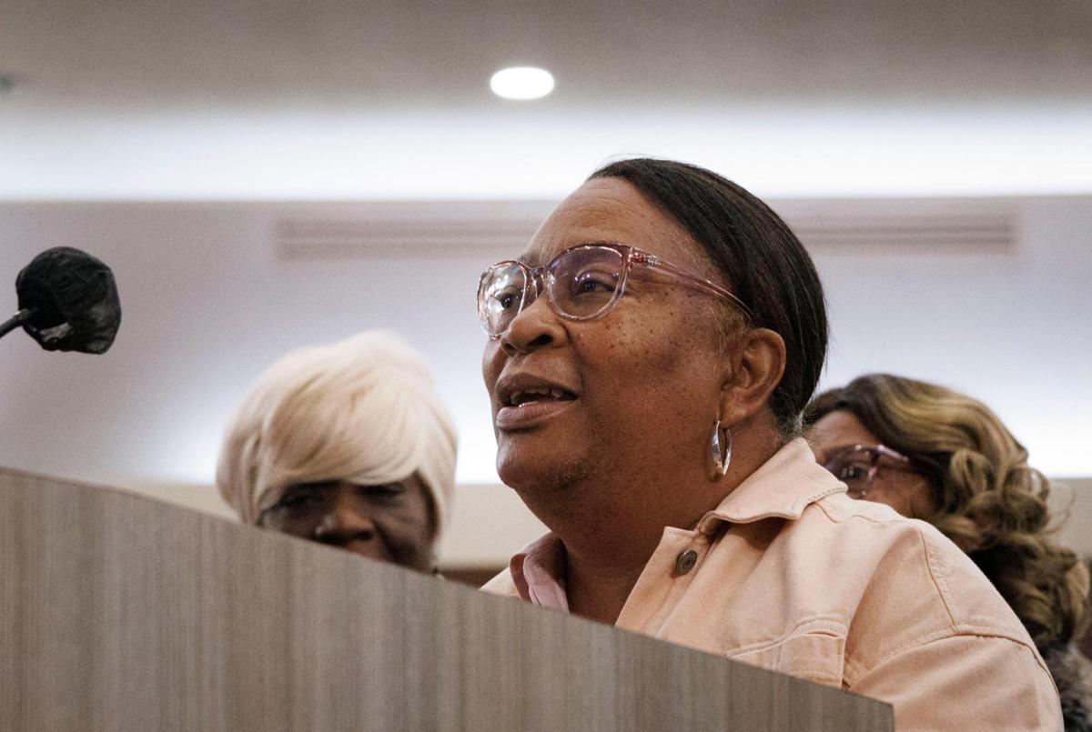 Yvette McLeod speaks in support of an ordinance that extends the life of the North Central Dade Municipal Advisory Committee which would decide if it’s feasible to incorporate the Brownsville municipality during a Miami-Dade County Board of Commissioners meeting on Wednesday, Jan. 22, 2025, at Stephen P Clark Government Center in downtown Miami. The ordinance passed.