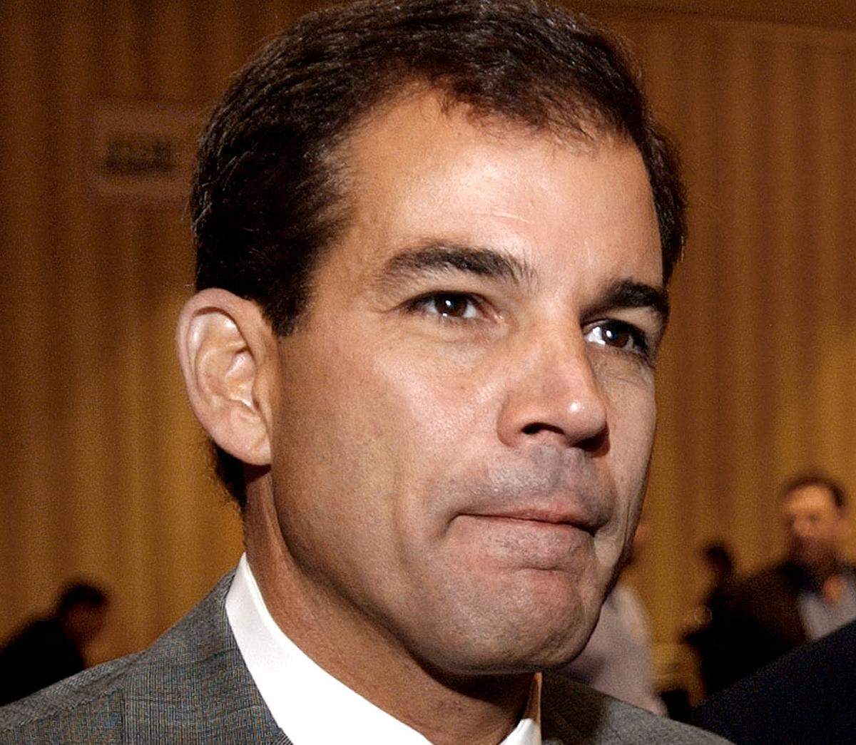 Former Miami-Dade Mayor Alex Penelas, photographed in 2004, is running for mayor again in 2020. It was the final year in office for Penelas.