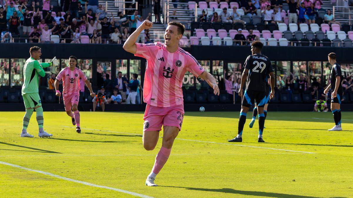 Inter Miami forward Tadeo Allende (21) celebrates after scoring a goal in the second half of an MLS match against Charlotte FC at Chase Stadium on Sunday, March 9, 2025, in Fort Lauderdale, Fla.
