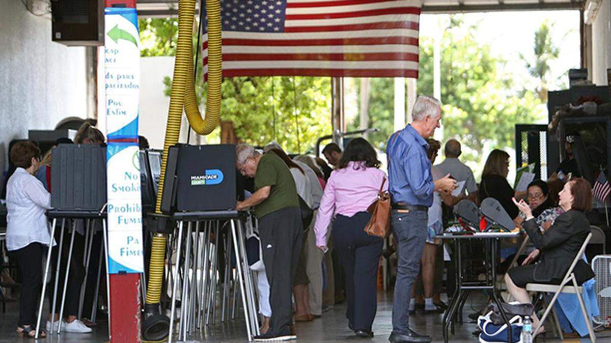 The Miami-Dade Democratic Party says it’s launching a campaign to convince other local parties to support changing the state’s primary elections so that independent voters can participate.