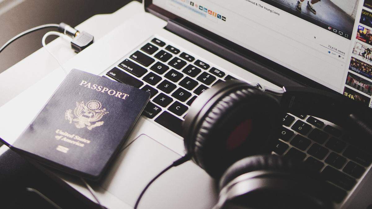 Whether you’re daydreaming of traveling or living vicariously, here’s everything you need to know about working remotely abroad.