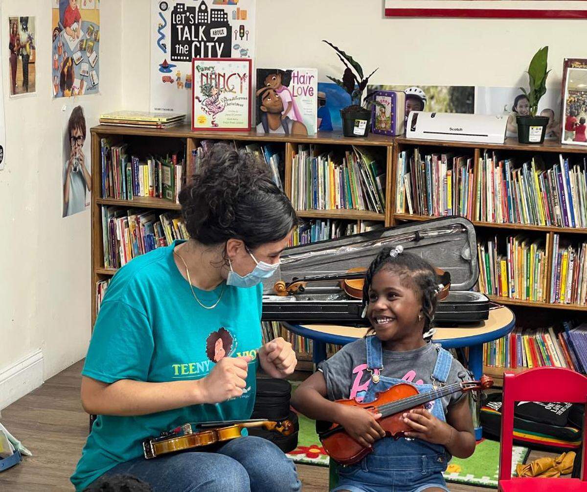 Nonprofit Teeny Violini brings music education to children across South Florida.