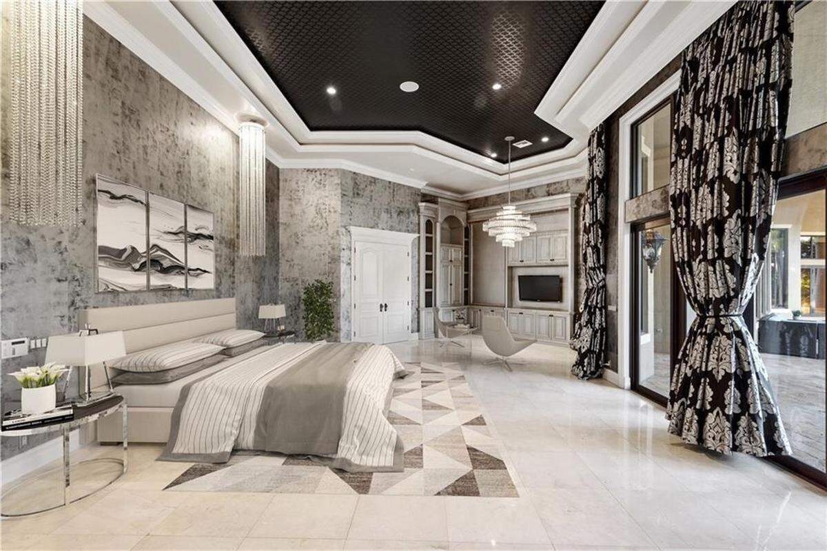 Former Miami Heat star Amar’e Stoudemire is unloading his Broward digs in Southwest Ranches