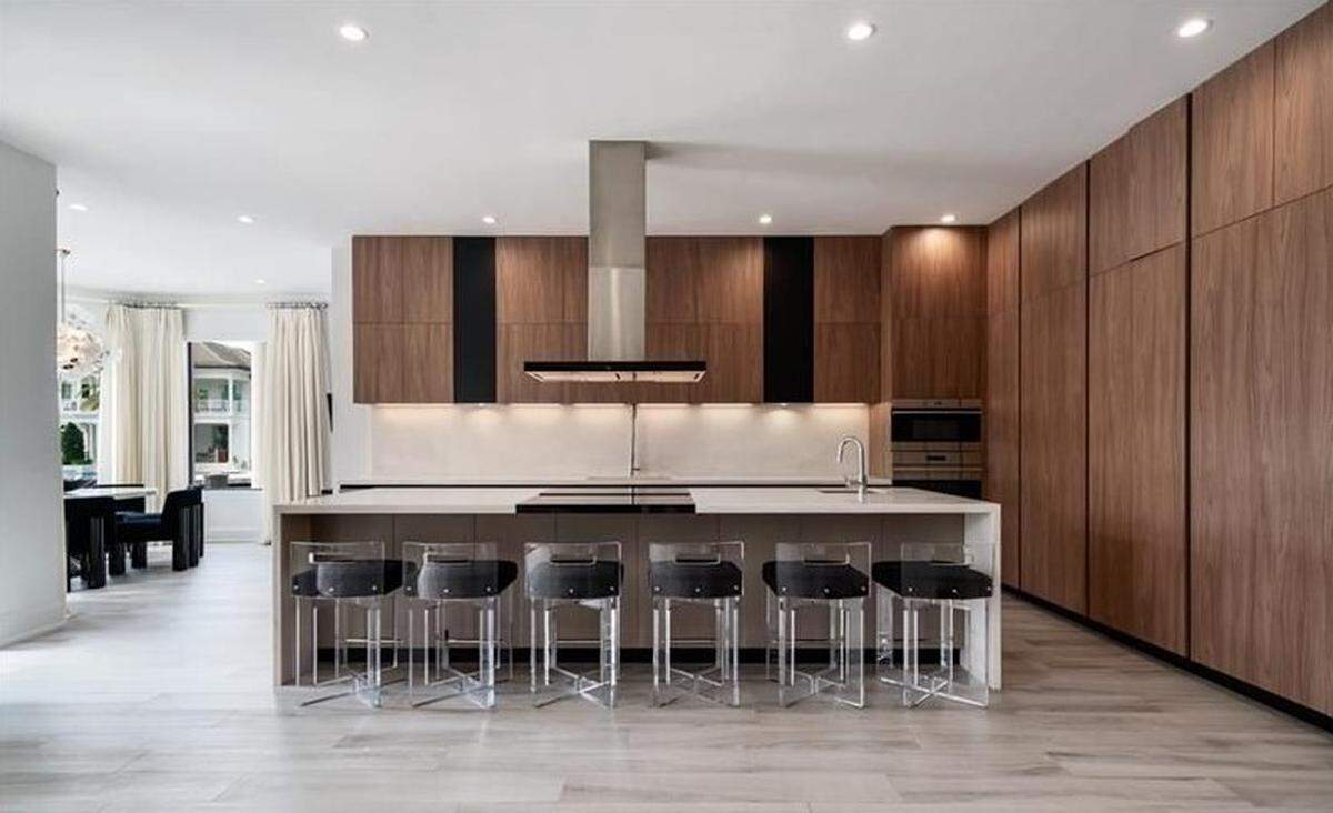 The house sits on Compass Lane in Fort Lauderdale’s Bay Colony neighborhood. This is a photo of the kitchen.