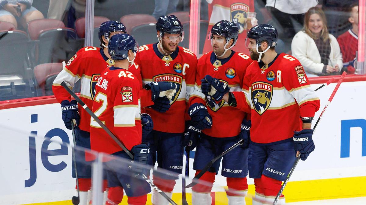 Florida Panthers center Aleksander Barkov (16) celebrate with teammates after scoring a goal during the first period of an NHL game against Montreal Canadiens at FLA Live Arena on Thursday, December 29, 2022 in Sunrise, Fl.