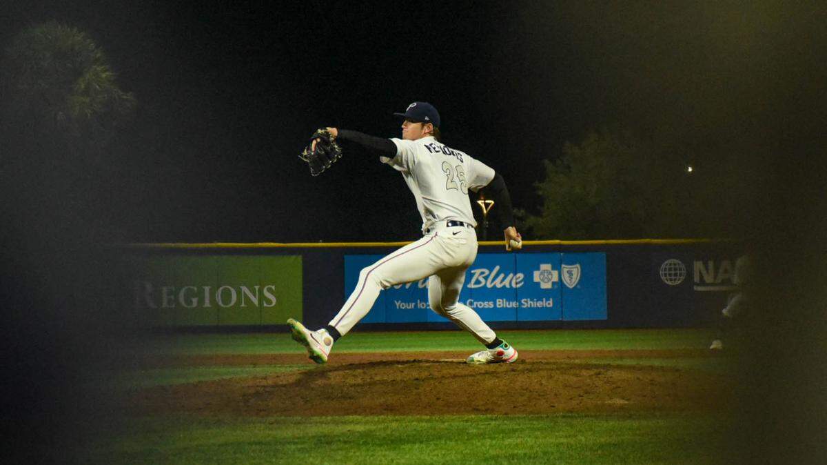 Sean Reynolds pitches in the Pensacola Blue Wahoos’ win over the Montgomery Biscuits on Thursday, Sept. 22, 2022.