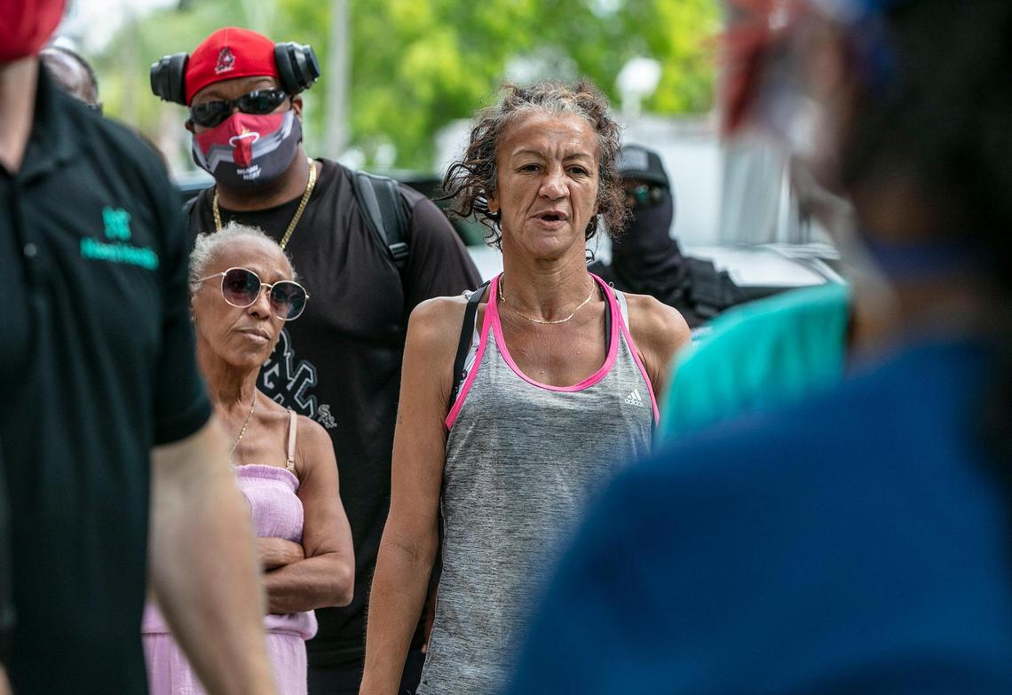 A group of homeless lined up to be vaccinated with the (J&J/Janssen) COVID-19 Vaccine as the Miami-Dade County Homeless Trust, teaming up with the Florida Division of Emergency Management, conducts vaccination tours throughout unsheltered homeless hot spots.