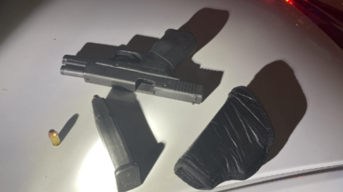 The Broward Sheriff’s Office arrested seven people — including three minors — after detectives busted a car theft ring. A Range Rover, stolen guns recovered.