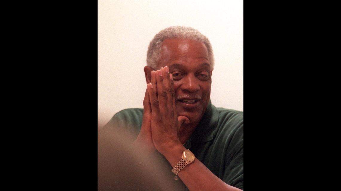 Bishop Jacob Cohen at a church meeting in 1998.