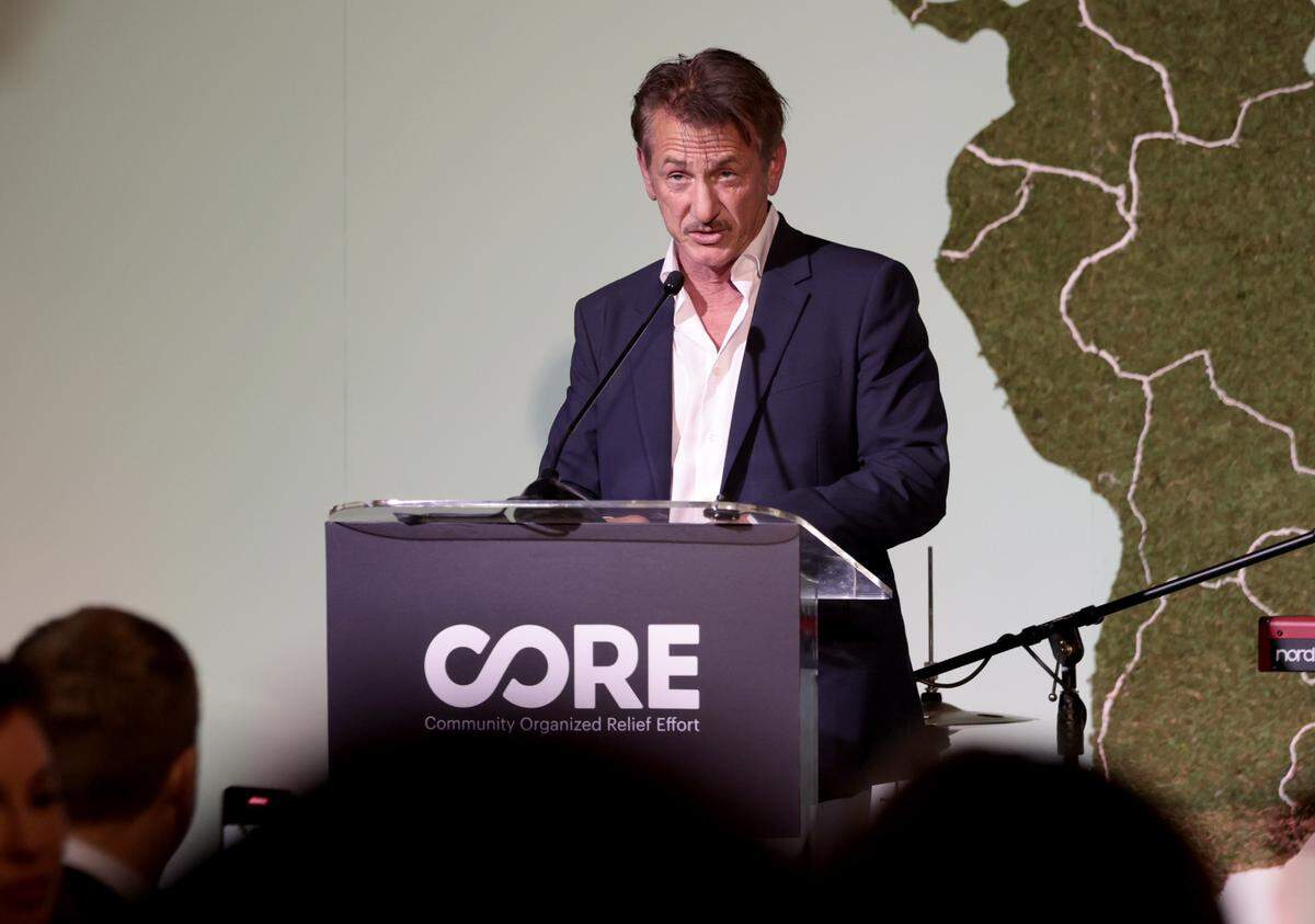 MIAMI BEACH, FLORIDA - DECEMBER 01: Host and CORE co-founder Sean Penn speaks onstage during CORE Miami: a special evening to benefit CORE’s Crisis Response Programs in Latin America, Haiti, and Brazil at Soho Beach House on December 01, 2021 in Miami Beach, Florida. (Photo by Cindy Ord/Getty Images for CORE)