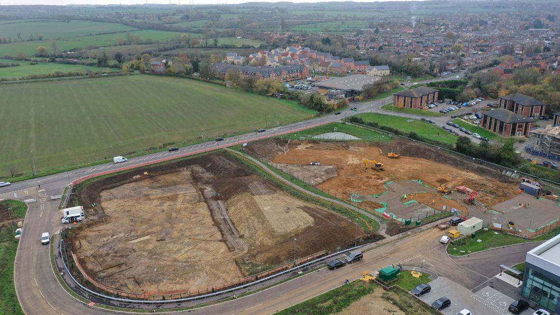 Archaeologists in Olney found ruins of a Roman building with a colorful mosaic during construction for an Aldi grocery store, photos show.