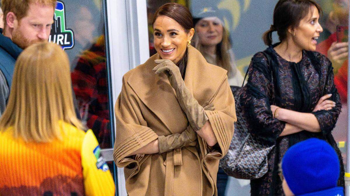 Meghan Markle, Duchess of Sussex attending the final day of the One Year to Go Event before the Invictus Games Vancouver Whistler 2025 and go curling at the Vancouver Curling Club at Hillcrest Community Centre in Vancouver, Canada. (Photo by DPPA/Sipa USA)