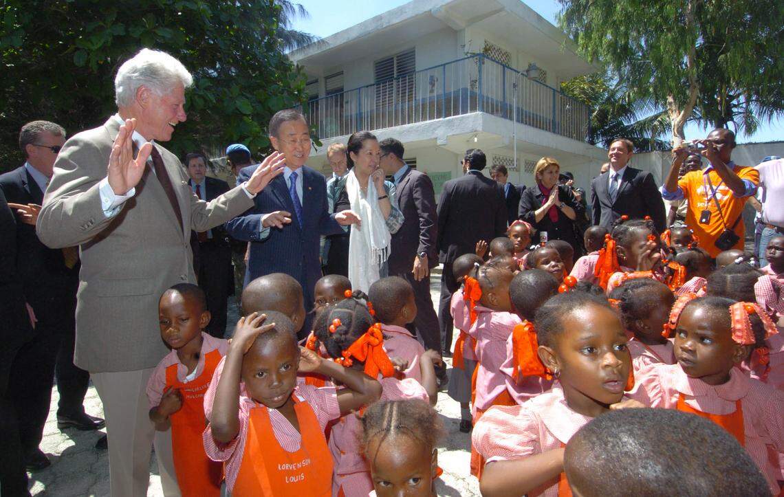 Shortly after being named U.N. Special Envoy for Haiti, former U.S. President Bill Clinton visited a feeding program, “Filles de la charite de St. Vincent de Paul,” in Cite Soleil, Port-au-Prince, along with U.N. Secretary-General Ban Ki-moon. The school also educated 2,500 Haitian children.