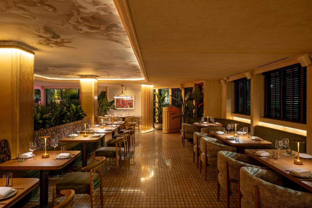 The glamorous a’Riva Italian-Mediterranean restaurant at the new Harbour Club in Miami Beach.