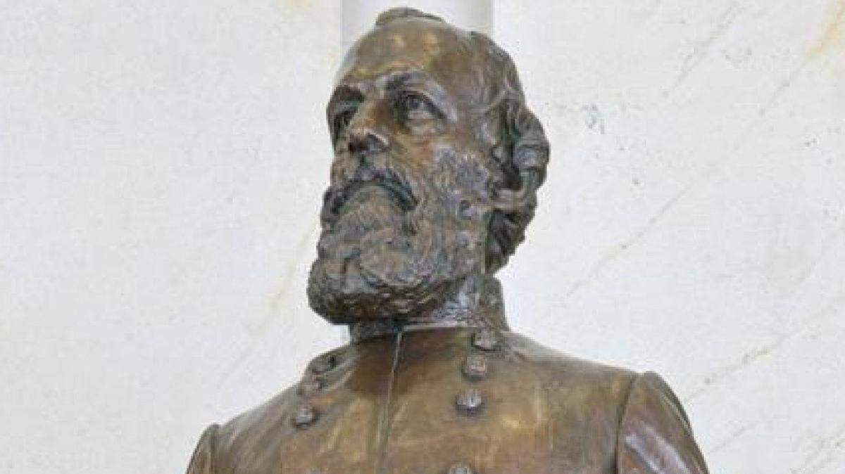 Lake County commissioners backed a local historical society’s plan to house the statue of a Confederate general whose likeness has represented Florida in the U.S. Capitol for nearly a century.