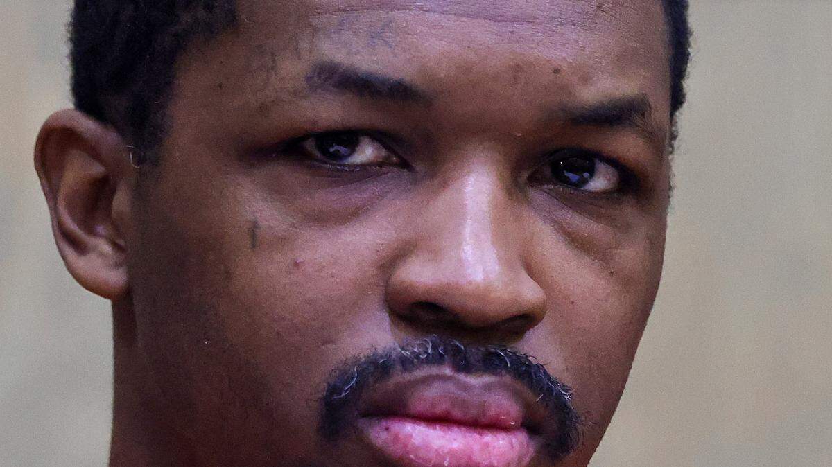 Anthawn Ragan Jr., who went on a murder and robbery spree in 2013, appears in Courtroom 4-6 for his  death penalty sentencing for the killing of a 10-year-old boy during a nail salon robbery on Monday, February 9, 2026, at the Richard E. Gerstein Justice Building in Miami, Florida. 

Ragan waived his right to a jury trial, meaning Miami-Dade Circuit Court Judge Marisa Tinkler Mendez will decide on whether he gets life or death.