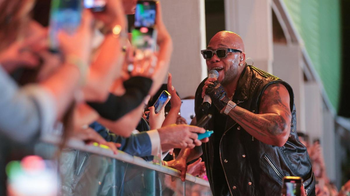 Flo Rida performs during the closing show of the Global Champions Arabians Tour Miami Beach.