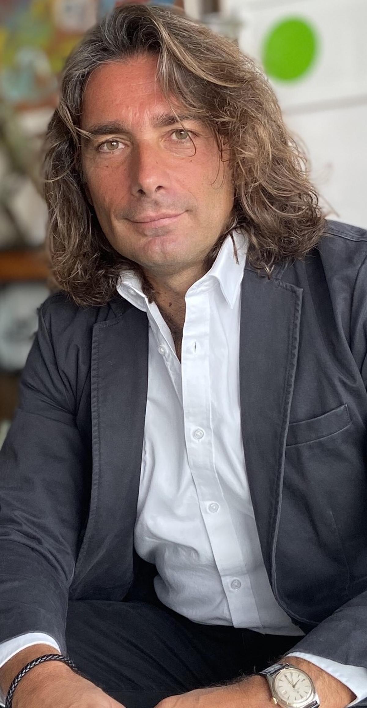 Dr. Gianluca Iacobellis, endocrinologist with the University of Miami Health System