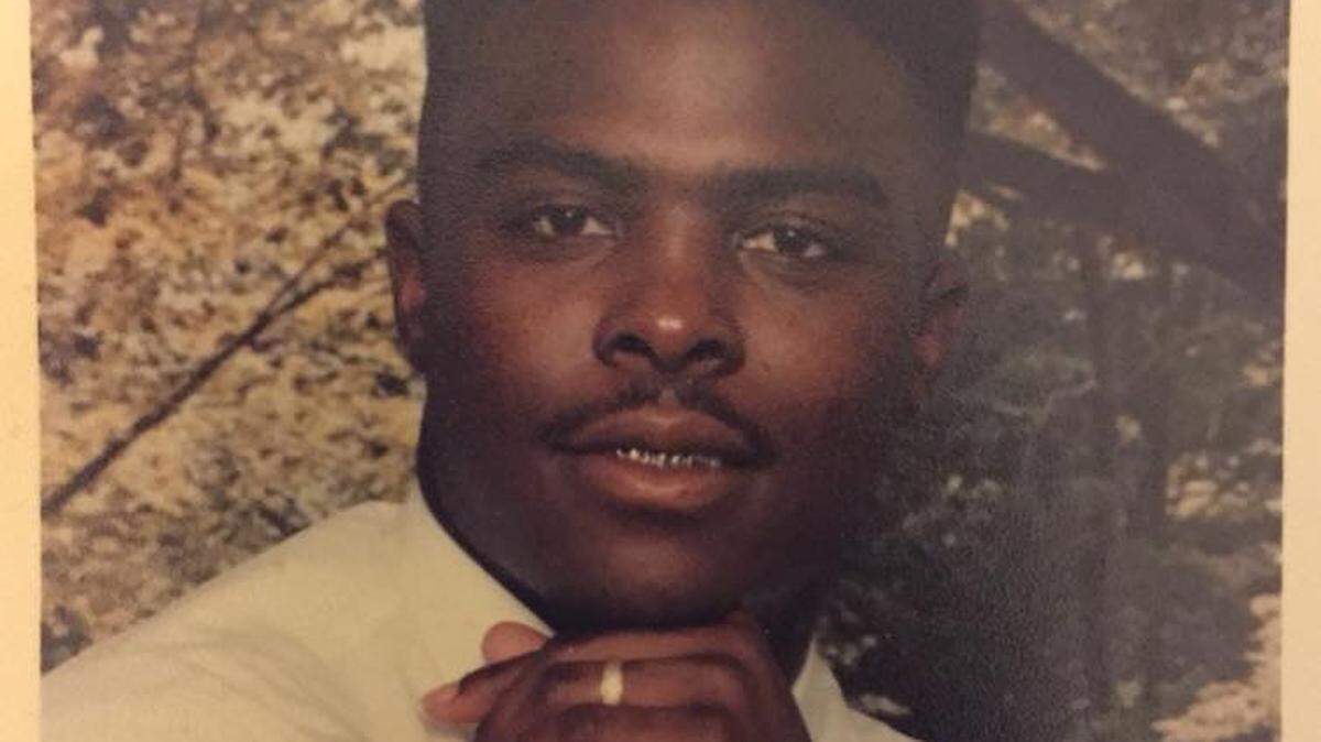 Timothy Thomas' obituary photo.