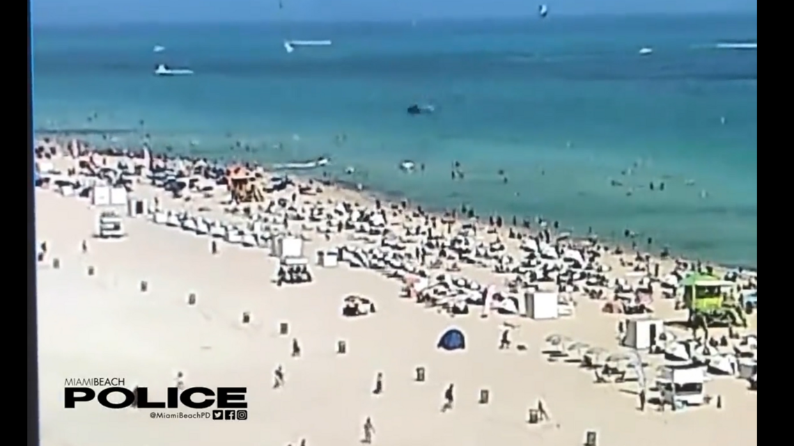 Helicopter pilot says he’s lucky to be alive after crashing near crowds off South Beach