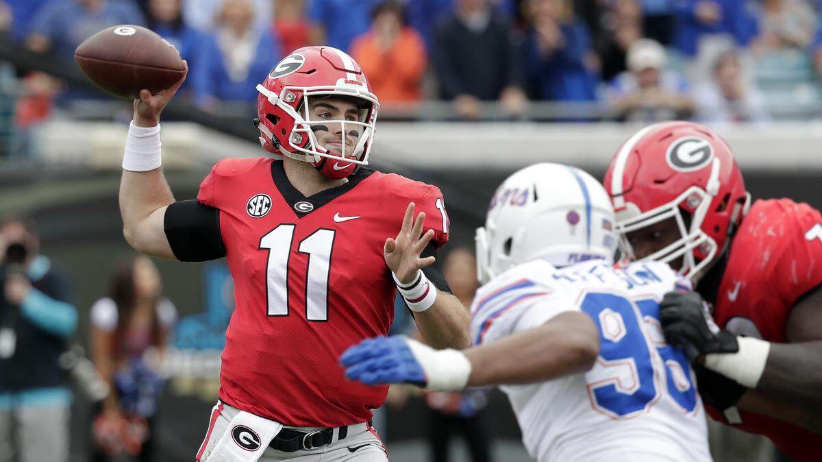 Florida defensive lineman Cece Jefferson goes after Georgia quarterback Jake Fromm Saturday, Oct. 27, 2018, in Jacksonville.