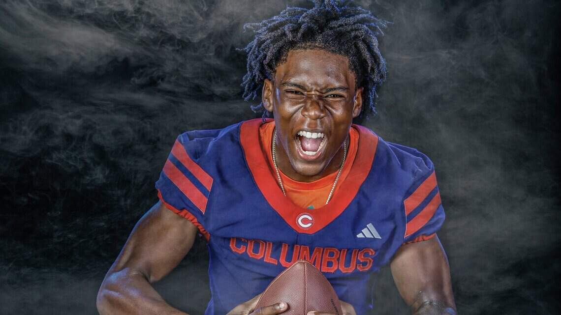 A two-way star, Hurricanes commit Sears looks to revitalize Columbus football