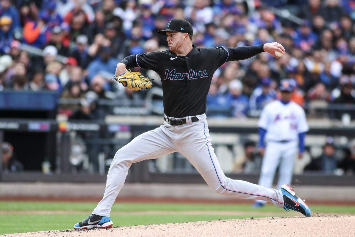 Miami Marlins starting pitcher Trevor Rogers (28) pitches in the second inning against the New York Mets at Citi Field on Saturday, April 8, 2023.