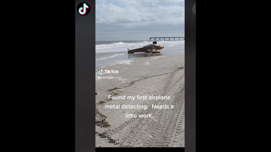 A small plane made an emergency landing at Anastasia State Park, in St. Augustine, Florida and landed upside down/TikTok screenshot