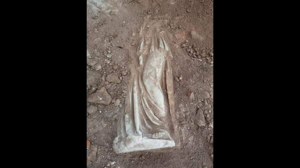 Archaeologists unearthed the 2,175-year-old original version of a famous statue in Turkey, officials said.