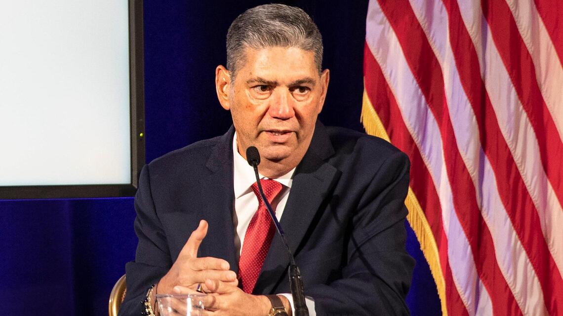 Another conservative Radio Mambí host says he’s leaving as Miami station changes hands