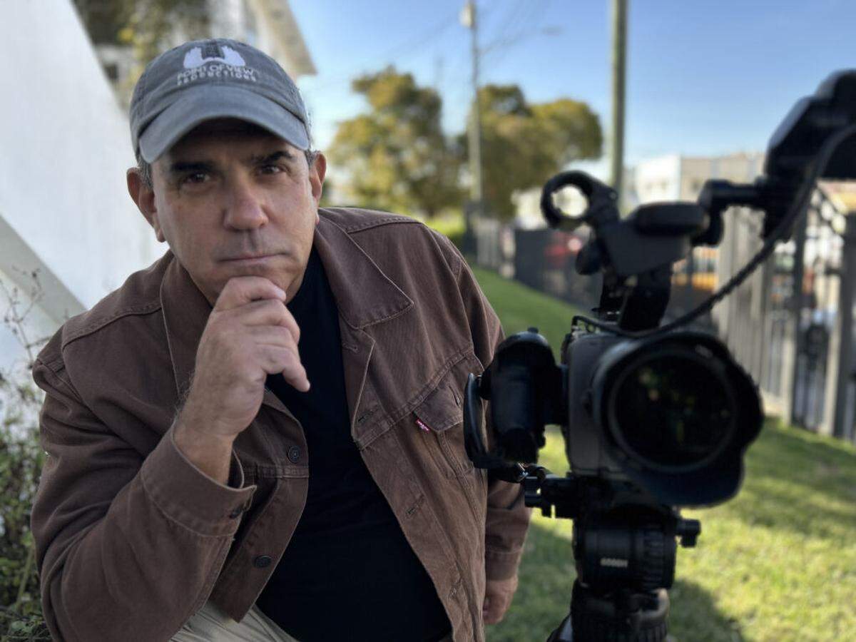 Emilio Oscar Alcade’s “El Sonido de Miami,” traces the evolution of Miami’s signature Latin music sound, a fusion of Cuban and American influences.