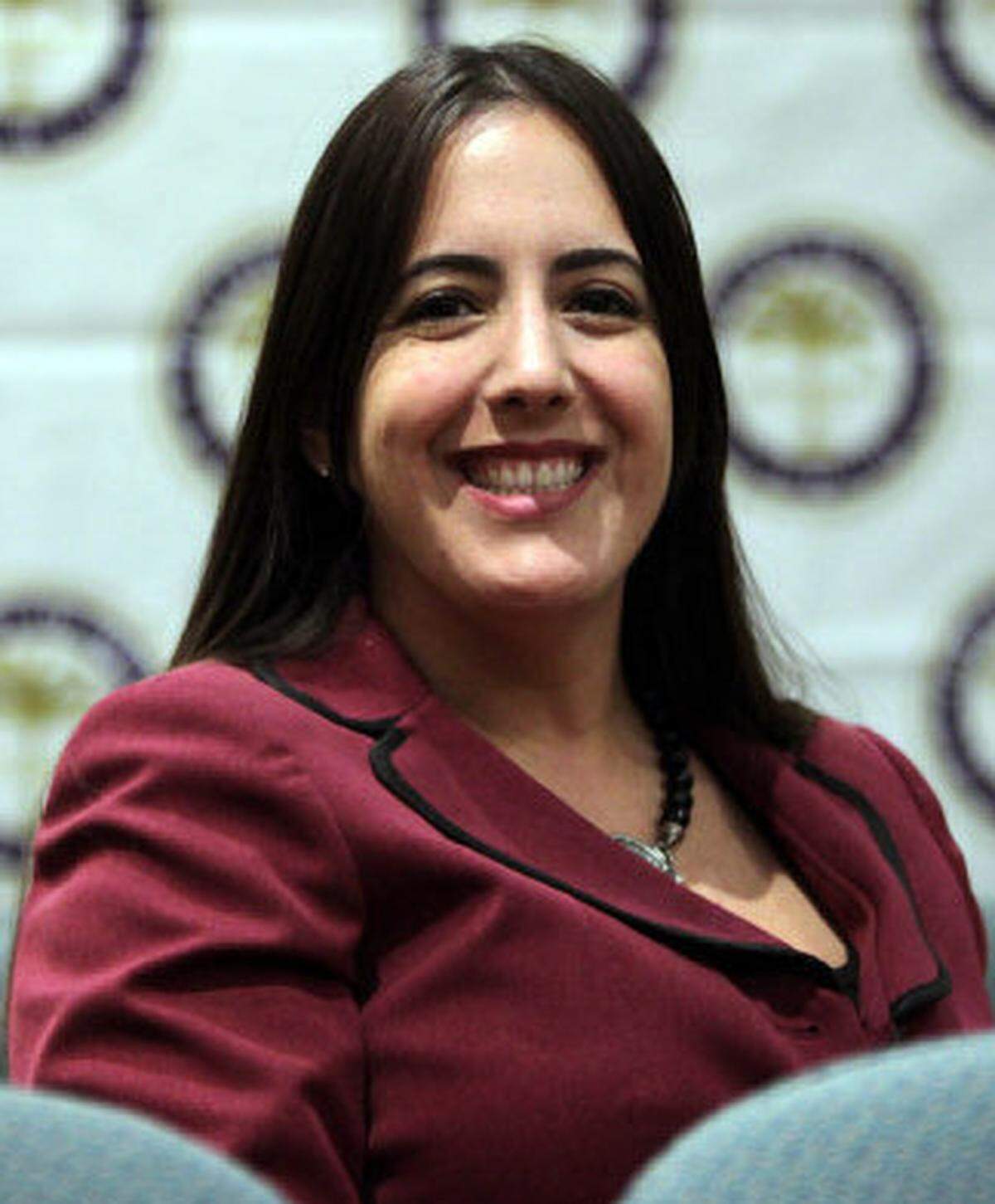 Perfil de Victoria Mendez, Deputy City Attorney, e la ciudad de Miami fotografiada en el ayuntamiento de la ciudad el jueves, 12 de septiembre del 2013. 9633218