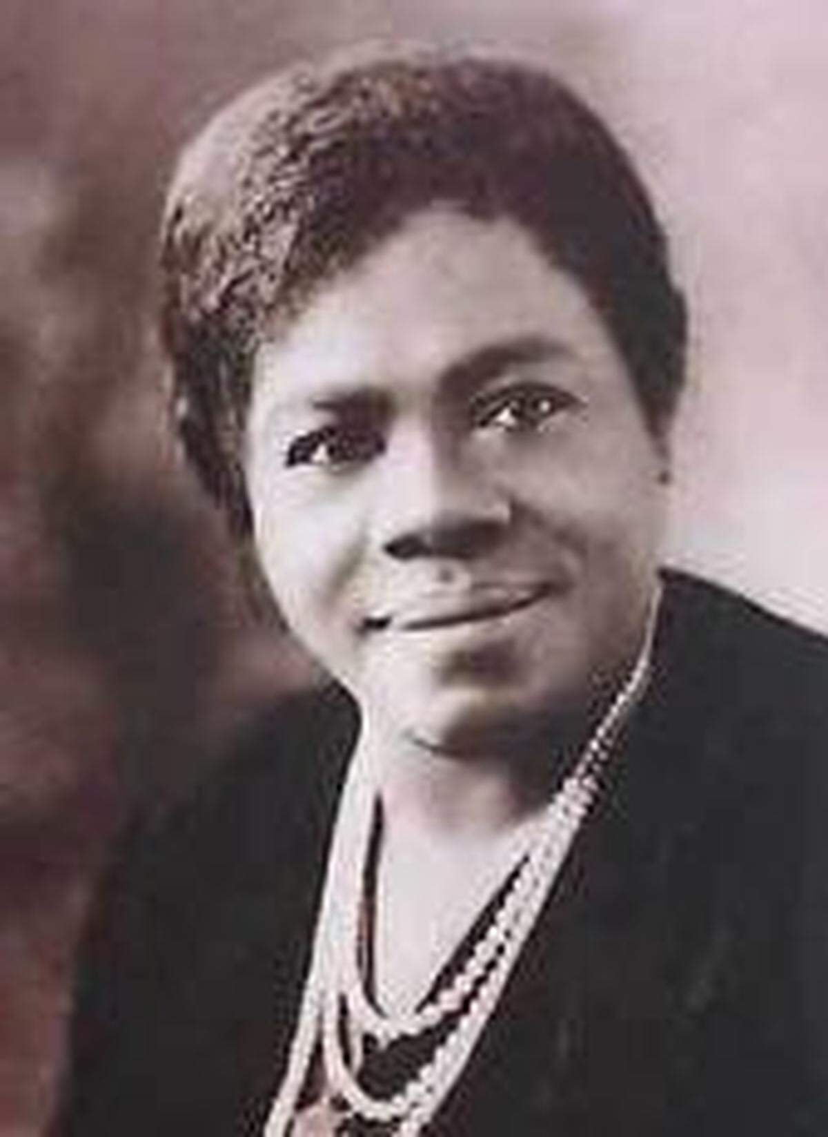 A statue of Mary McLeod Bethune, civil-rights leader and educator, will replace that of Confederate Gen. Edmund Kirby Smith in Washington, D.C.&nbsp;