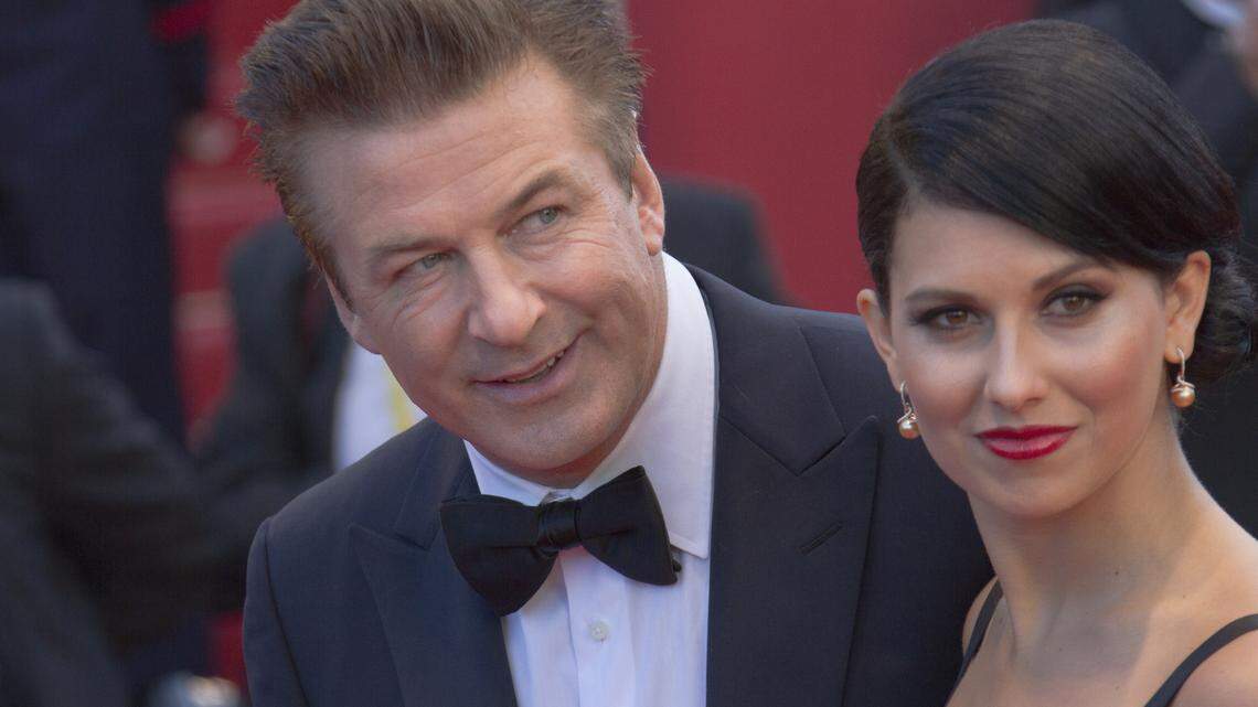 alec baldwin with wife hilaria baldwin