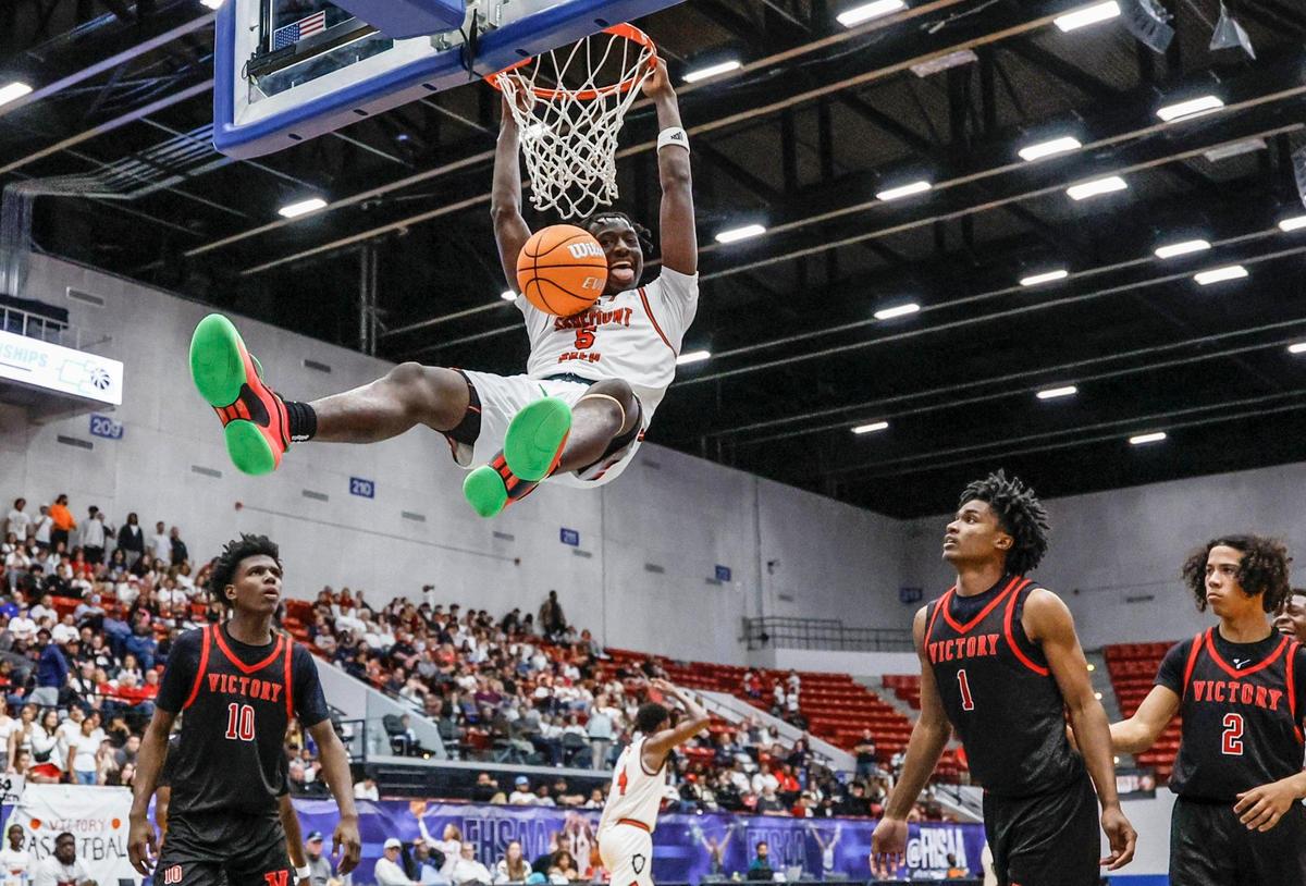 Sagemont’s Patrick Liburd (5) dunks the ball against Victory Christian Academy in the second half during boy’s 1A basketball State Final of the Florida High School State Championships at the RP Funding Center in Lakeland, Florida on Thursday, February 27, 2025.