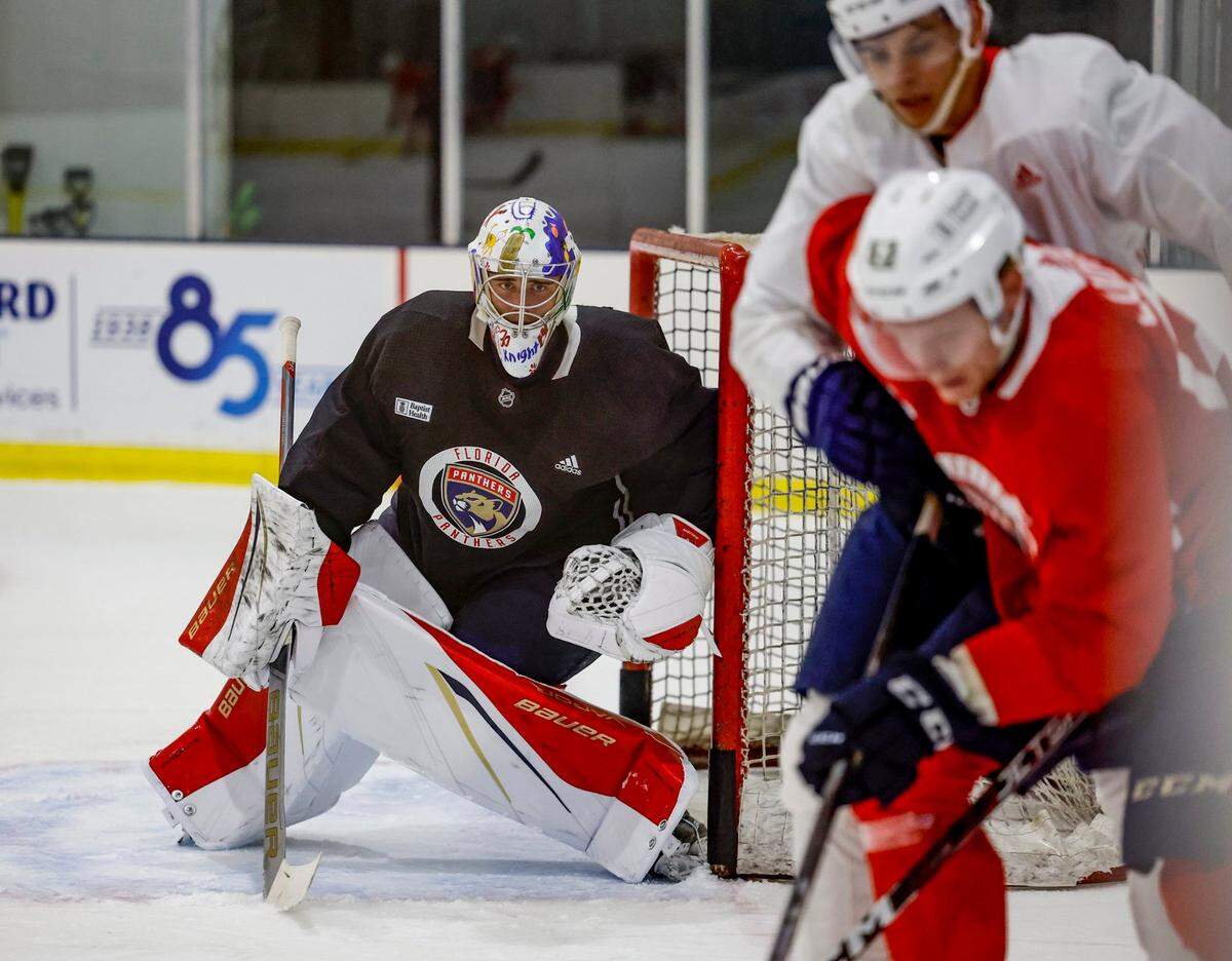 Florida Panthers Spencer Knight goal tender (30) during practice drills at Florida Panthers IceDen in Coral Springs, Florida on Thursday, September 21, 2023.